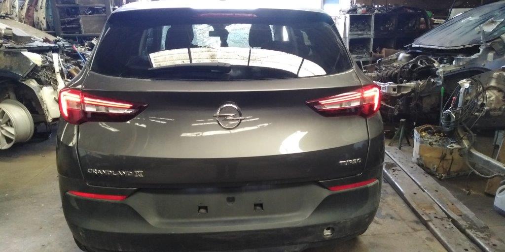 MUñON Opel GRANDLAND 2019  USADO  EN DESARME